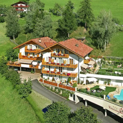 Отель Appartements Verdinserhöhe Сцена фото 7