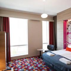 Отель Motel L Hammarby Sjöstad 3* Стандартный семейный номер с двуспальной кроватью фото 4