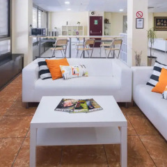 Отель Hostal Sans Номер с общей ванной комнатой с различными типами кроватей (общая ванная комната) фото 7