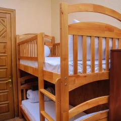 Golden Globus Hostel Кровать в общем номере с двухъярусной кроватью фото 2