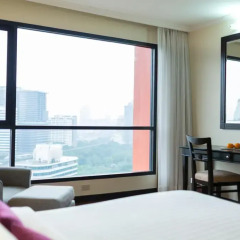 Отель Bandara Suites Silom Bangkok комната для гостей фото 5