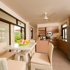 Отель Krabi Sunset Beachfront Sand One в номере фото 2