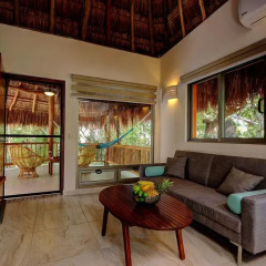 Отель Riviera Maya Suites Бунгало с различными типами кроватей фото 7