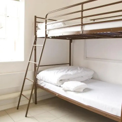 Отель Restup London Кровать в общем номере фото 11