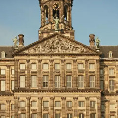 Отель Dam Square Suite балкон
