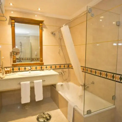 Bristol Hotel 5* Люкс с различными типами кроватей фото 4