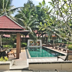 Отель Royal Lee Resort & Spa бассейн фото 2