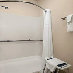Отель Days Inn & Suites Romeoville 2* Стандартный номер с различными типами кроватей фото 4