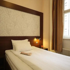 Queen's Hotel 3* Стандартный номер с различными типами кроватей фото 4