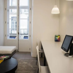 Отель T Lisbon Rooms InSuites Лиссабон комната для гостей