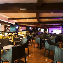 Отель Seadust Cancun Family Resort Мексика, Канкун - 1 отзыв об отеле, цены и фото номеров - забронировать отель Seadust Cancun Family Resort онлайн гостиничный бар