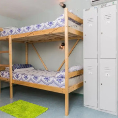 Хостел CENTRE Кровать в мужском общем номере двухъярусные кровати фото 5