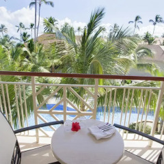 Отель Majestic Elegance Punta Cana - All Inclusive Доминикана, Пунта Кана - 9 отзывов об отеле, цены и фото номеров - забронировать отель Majestic Elegance Punta Cana - All Inclusive онлайн балкон