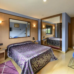 Отель Motel Cancun León 2* Стандартный номер с различными типами кроватей фото 4