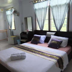 Similan Hotel 2* Стандартный номер с различными типами кроватей