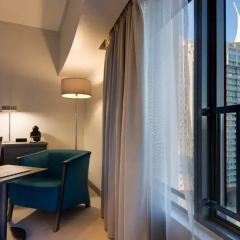 Отель Tivoli Oriente 4* Улучшенный номер с 2 отдельными кроватями фото 9