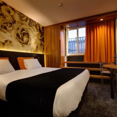 Отель Hôtel Elixir 3* Стандартный семейный номер с двуспальной кроватью фото 12