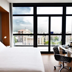 Отель Hilton Garden Inn Milan North 4* Стандартный номер с различными типами кроватей фото 2