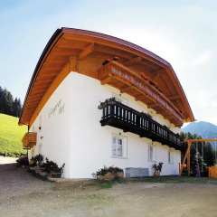 Отель Gogerer Hof Рачинес-Ратскингс парковка