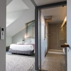 Отель Chiado Arty flats 4* Улучшенный люкс с различными типами кроватей фото 26