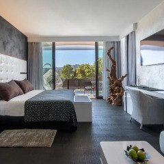 Отель Mas Tapiolas Suites Natura 4* Люкс с различными типами кроватей фото 14