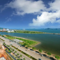 Отель Condotel Ha Long пляж фото 2