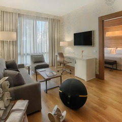 Отель NH Collection Milano President 5* Полулюкс с различными типами кроватей фото 21