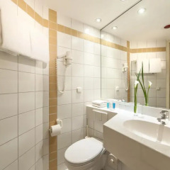 Dorint Hotel Köln Junkersdorf 3* Стандартный номер с различными типами кроватей