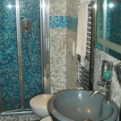 Pop Inn Hostel Стандартный номер с различными типами кроватей фото 13