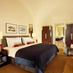 Отель Mandarin Oriental Prague 5* Номер Делюкс