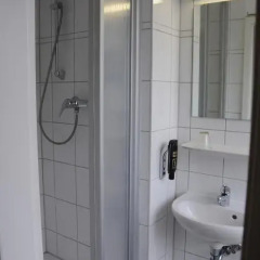 Отель Potsdamer Inn 3* Стандартный номер с различными типами кроватей фото 4