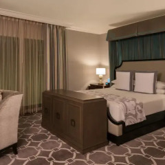 Отель Caesars Palace 5* Люкс Премиум с двуспальной кроватью