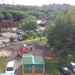 Hostel Na Kontemirovskoy парковка