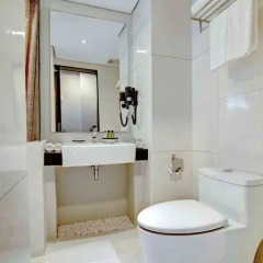 Fashion Hotel Legian 4* Номер Делюкс с различными типами кроватей фото 9