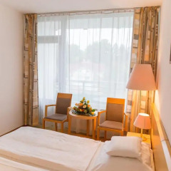 Hunguest Hotel Panorama 3* Улучшенный номер с различными типами кроватей фото 4