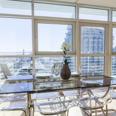 Апартаменты Rent4Rest Lisbon 17th Floor River View Apartment балкон