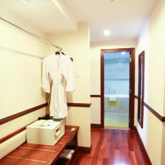 Saigon Dalat Hotel 4* Представительский люкс с различными типами кроватей фото 2
