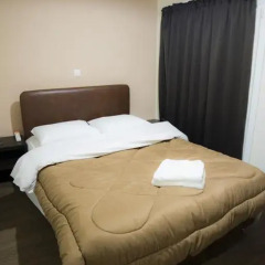 Pella Inn Hostel Стандартный номер с двуспальной кроватью фото 5