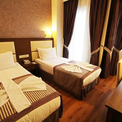 Aristocrat Hotel 3* Стандартный номер с различными типами кроватей фото 5