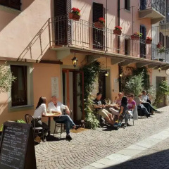 Отель Easy Così Affittacamere Италия, Здание Barolo - отзывы, цены и фото номеров - забронировать отель Easy Così Affittacamere онлайн