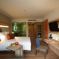 Отель Novotel Phuket Kamala Beach 4* Улучшенный номер с двуспальной кроватью фото 4