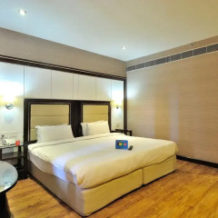 Отель FabHotel Rajouri Garden Main Market комната для гостей фото 3