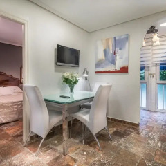 Отель Apartamentos Las Brisas Испания, Сантандер - отзывы, цены и фото номеров - забронировать отель Apartamentos Las Brisas онлайн комната для гостей фото 2