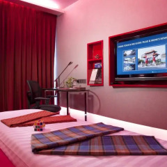 Отель Galleria 10 Sukhumvit Bangkok By Compass Hospitality 4* Номер Делюкс фото 11
