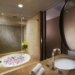 Отель Harbour Grand Hong Kong 4* Номер Делюкс с различными типами кроватей