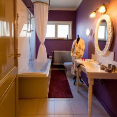 Отель B&B Next Door 4* Люкс с различными типами кроватей фото 26