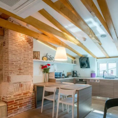 Апартаменты Apartment Atticus в номере