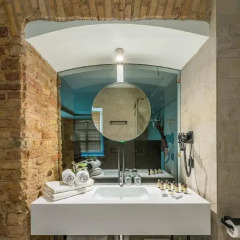 Artagonist Art Hotel 4* Улучшенный номер с различными типами кроватей фото 10