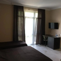 Гостиница Gelendzhik Hotel в Большом Геленджике 1 отзыв об отеле, цены и фото номеров - забронировать гостиницу Gelendzhik Hotel онлайн Большой Геленджик комната для гостей фото 2