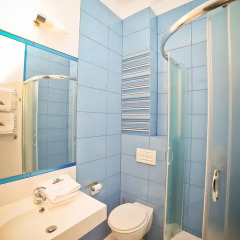 World Hostel Стандартный номер с 2 отдельными кроватями фото 9